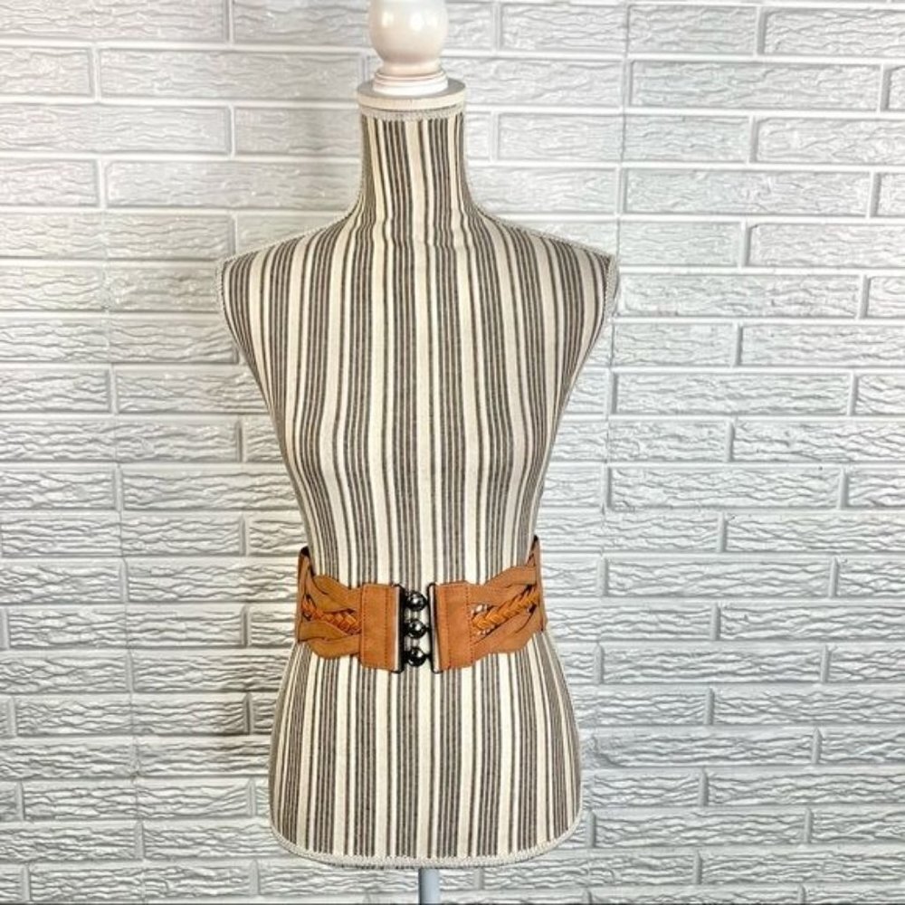 Wide Tan Elastic Belt Braided Faux Leather Front - Picture 2 of 7